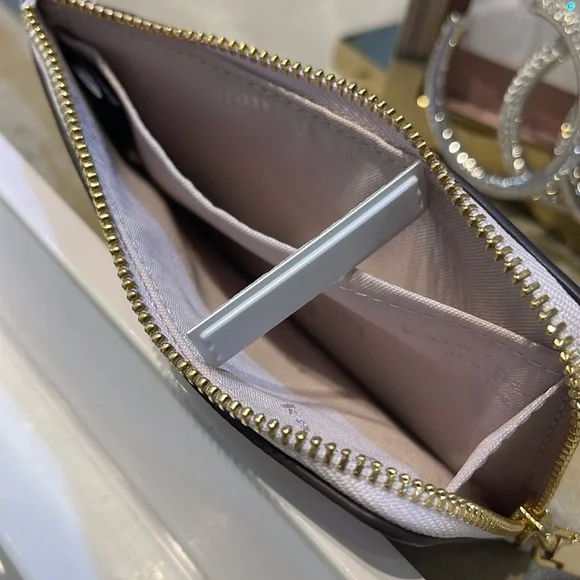 Kate Spade Madison Card Case Lanyard Pale Amethyst NWT - Picture 6 of 16